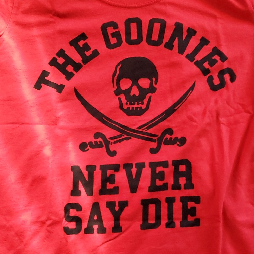 Women's Relaxed Fit Size S Goonies Tee